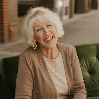 Kristi Helzer